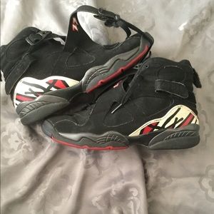 Black 8. Jordan’s